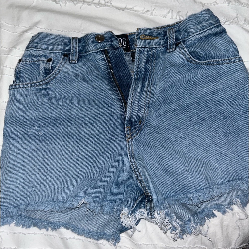 BDG high rise girlfriend denim shorts